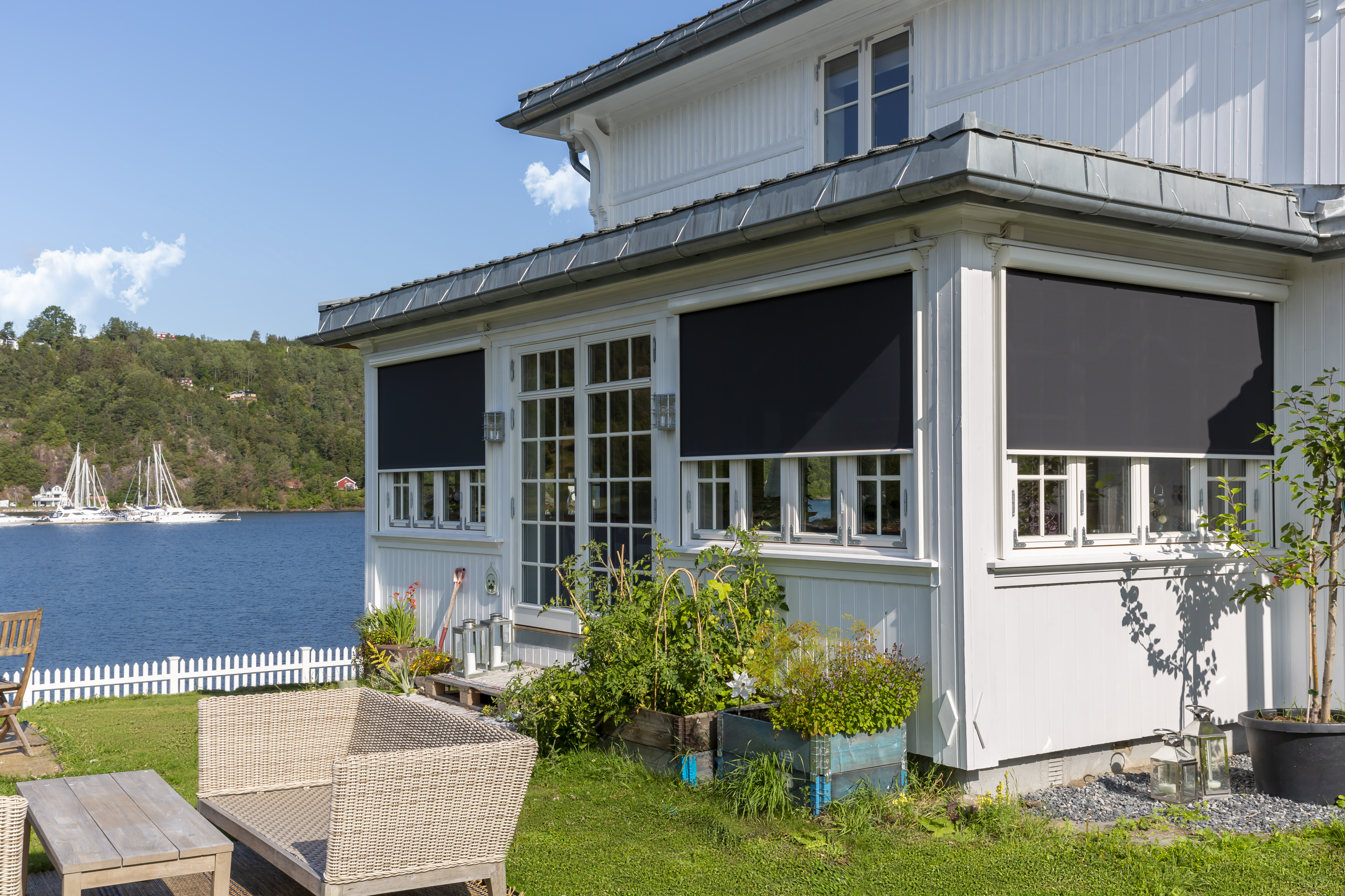 HUNTER DOUGLAS NORGE 7.3 2019