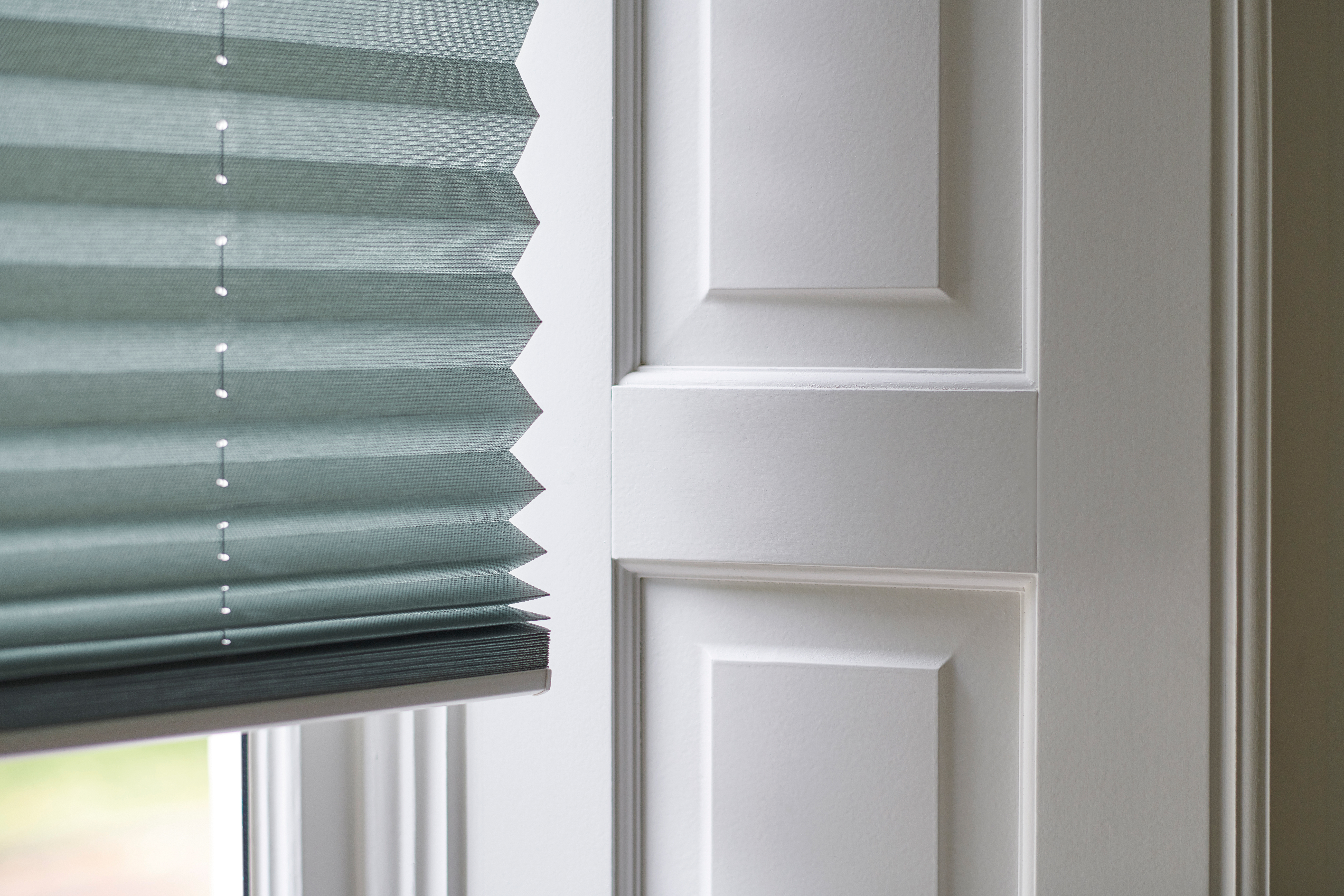 Plissé Shades Close Up Photo Blue Blinds