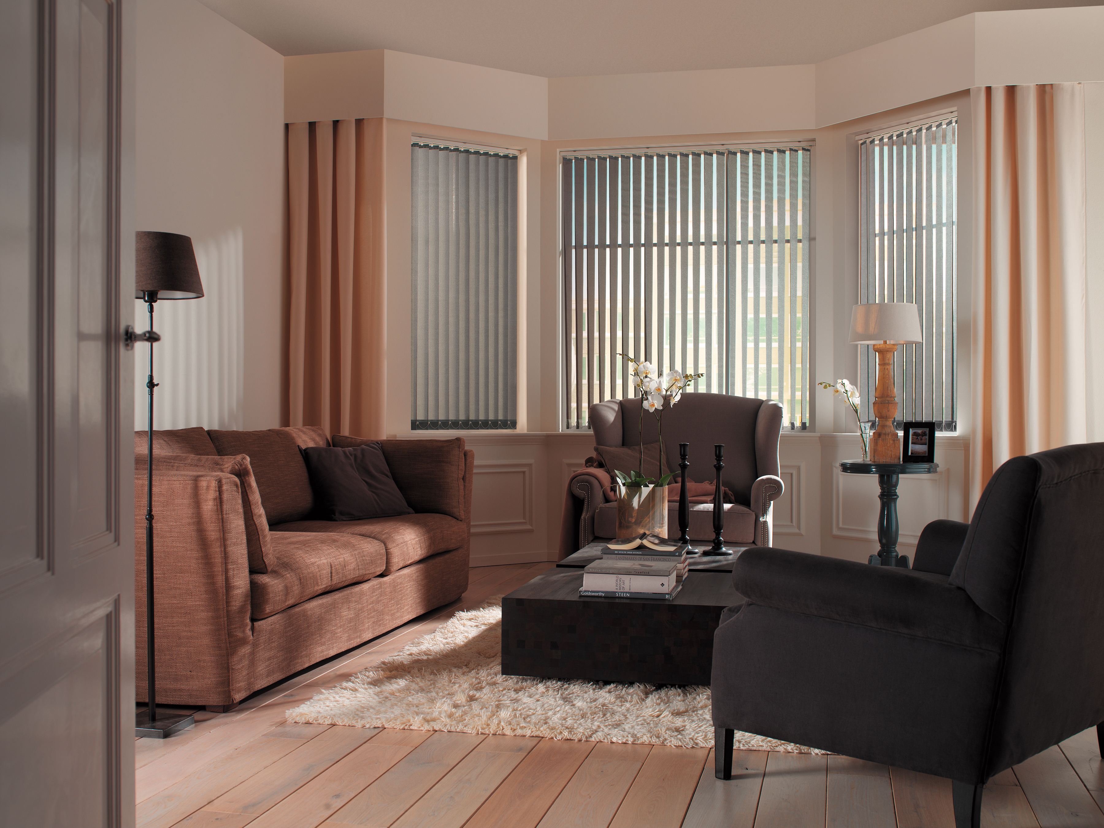 Vertical Venetian Blinds Full Room Photo Living (1)