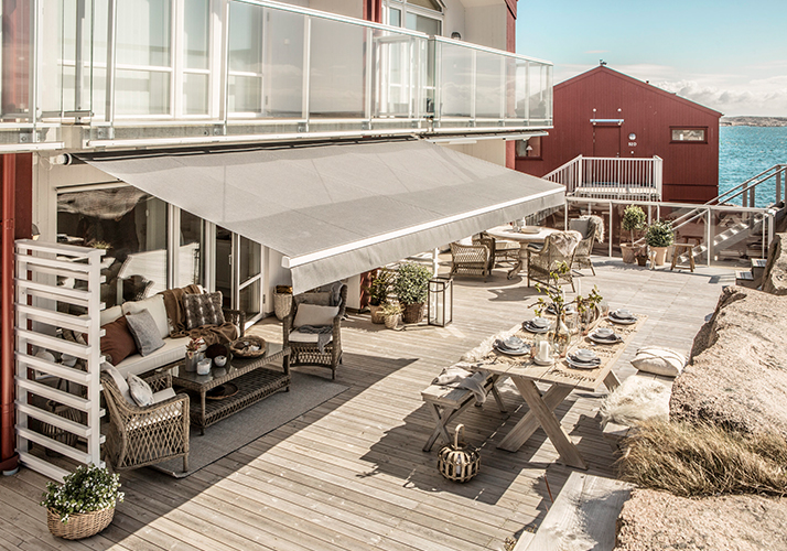 Grå Terrassemarkise Kjellsmarkiser Sommer