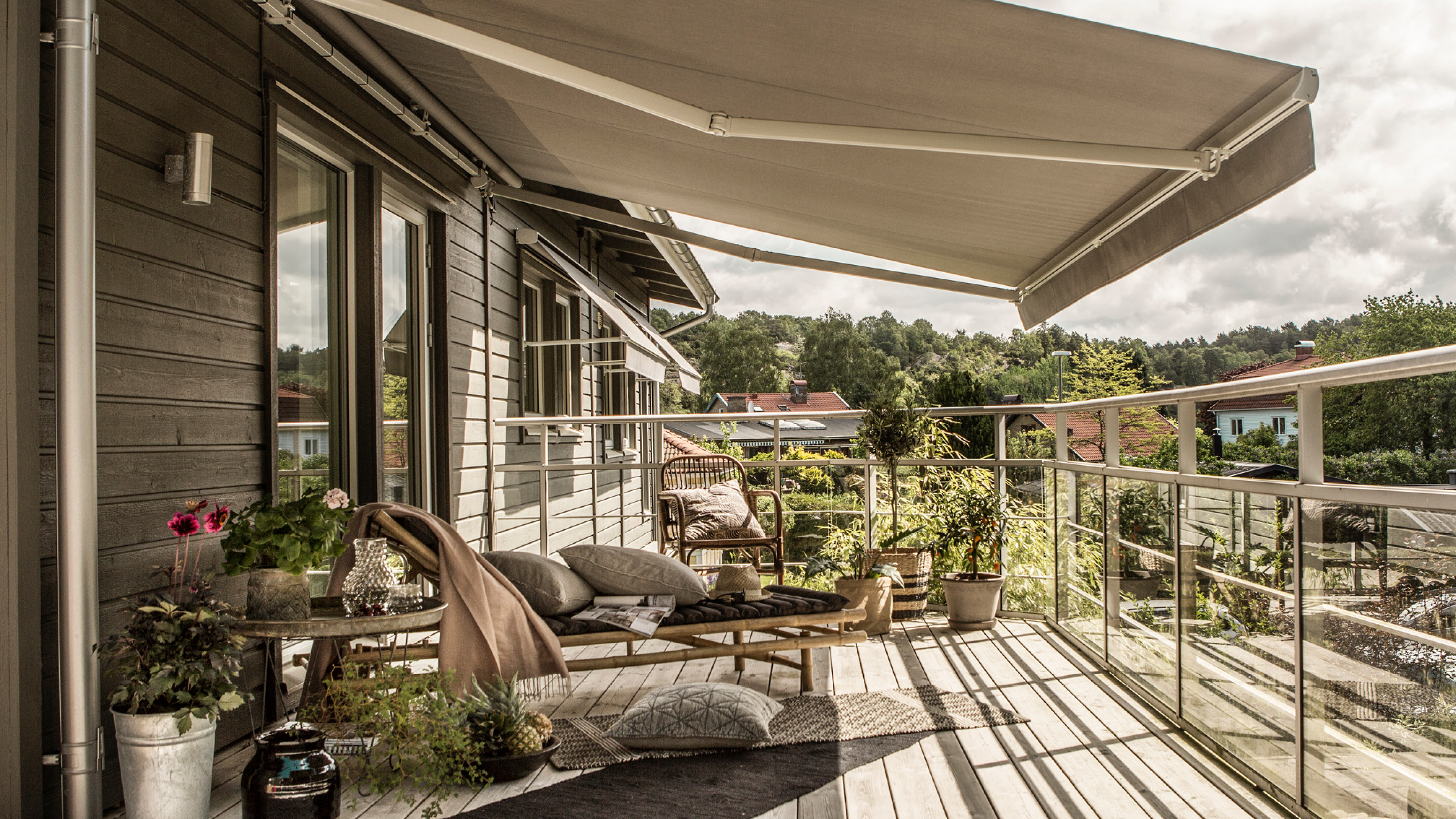 3840X2160 KM Terrassemarkise3