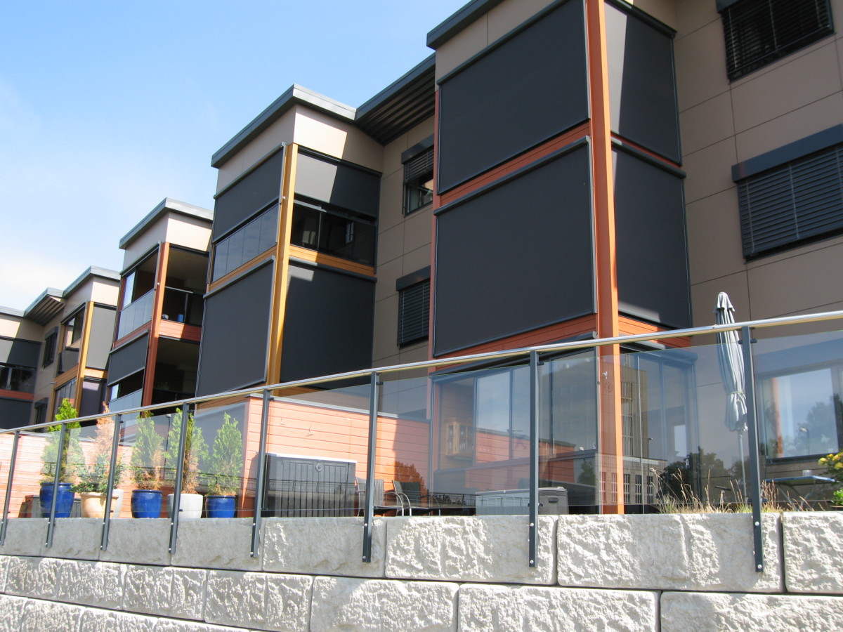 Richard Barcley Nitter Zip Screen